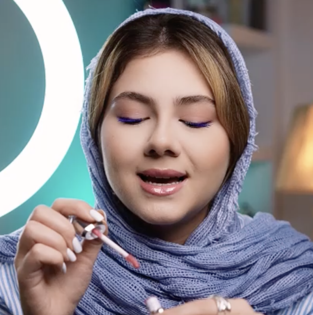 بررسی کیکو کد ۱۷